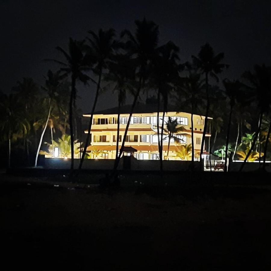 Poovar Sea View Rooms And Boating Family & Couple Only Eksteriør bilde