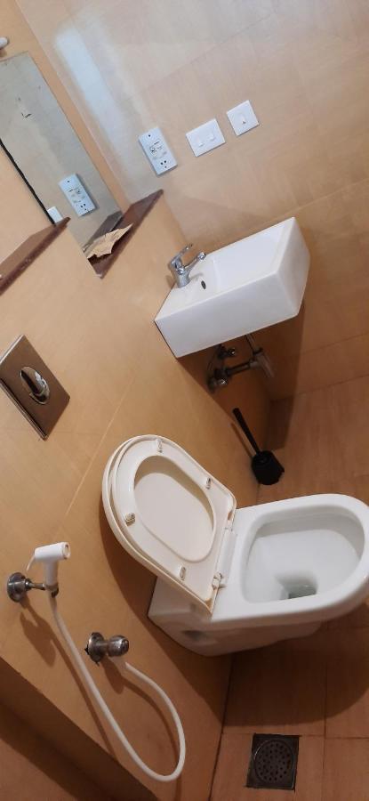 Poovar Sea View Rooms And Boating Family & Couple Only Eksteriør bilde
